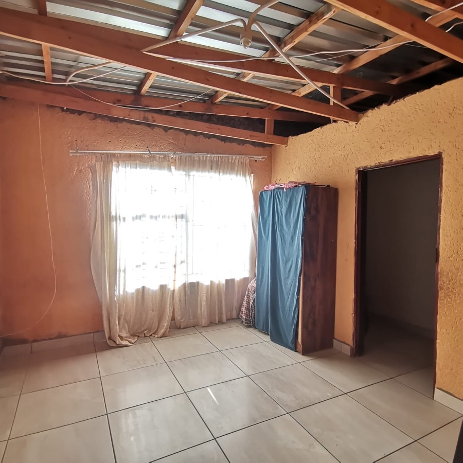 2 Bedroom Property for Sale in Lethlabile North West